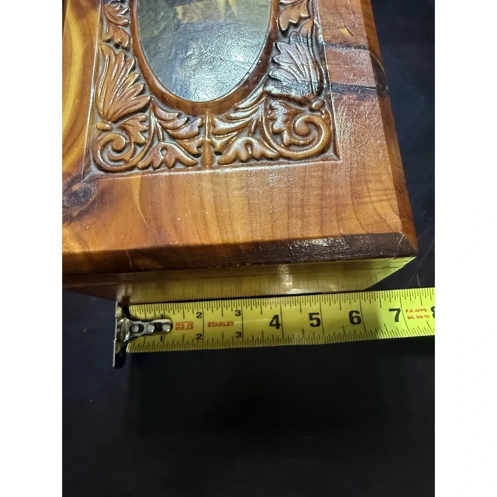Vintage wood carved jewelry box scene on top mirror lock 11x4.5x6